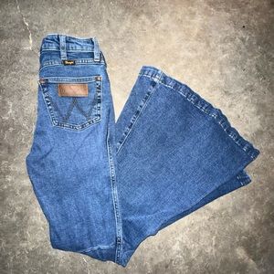 Wrangler Retro High Rise Trumpet Flare